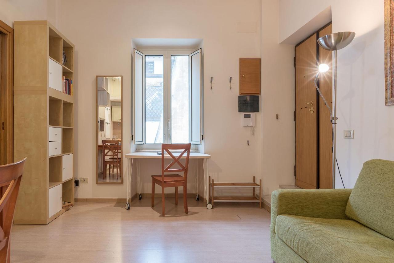 Coronari Central Apartment Rome Bagian luar foto