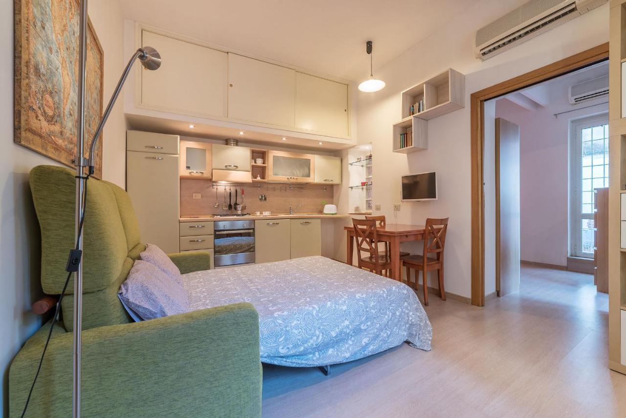 Coronari Central Apartment Rome Bagian luar foto
